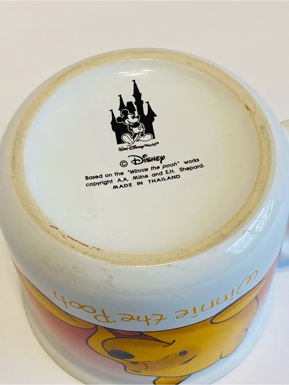 Disney  Winnie The Pooh Peek-a-Boo Mug Never Used Walt Disney World